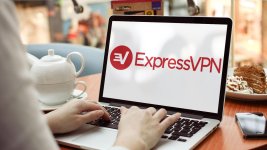 expressvpn-gioi-thieu-expressai-cham-dut-khai-thac-du-lieu-ai-1.jpeg