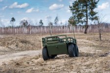 robot-tham-chien-trung-quoc-trang-bi-canh-sat-ukraine-muon-25-000-1.jpeg